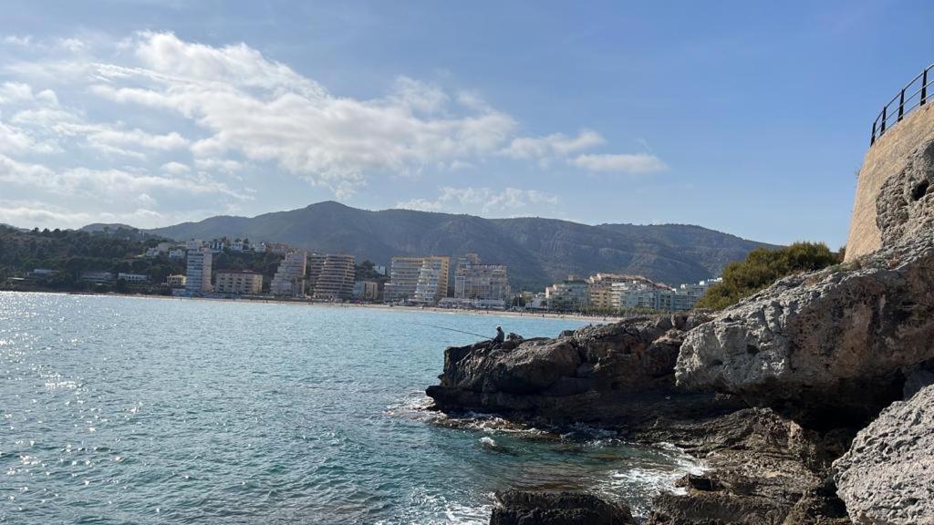 Alquilo Hermoso Apartamento En La Paradisiaca Oropesa Del Mar, 2Habitaciones, 1 Bano, Cocina, Salon, Aire Acondicionado Y Balcon A 400 Metros De La Playa Morro De Gos, Muy Cerca De Supermercados, Comercios Y Bares Zewnętrze zdjęcie
